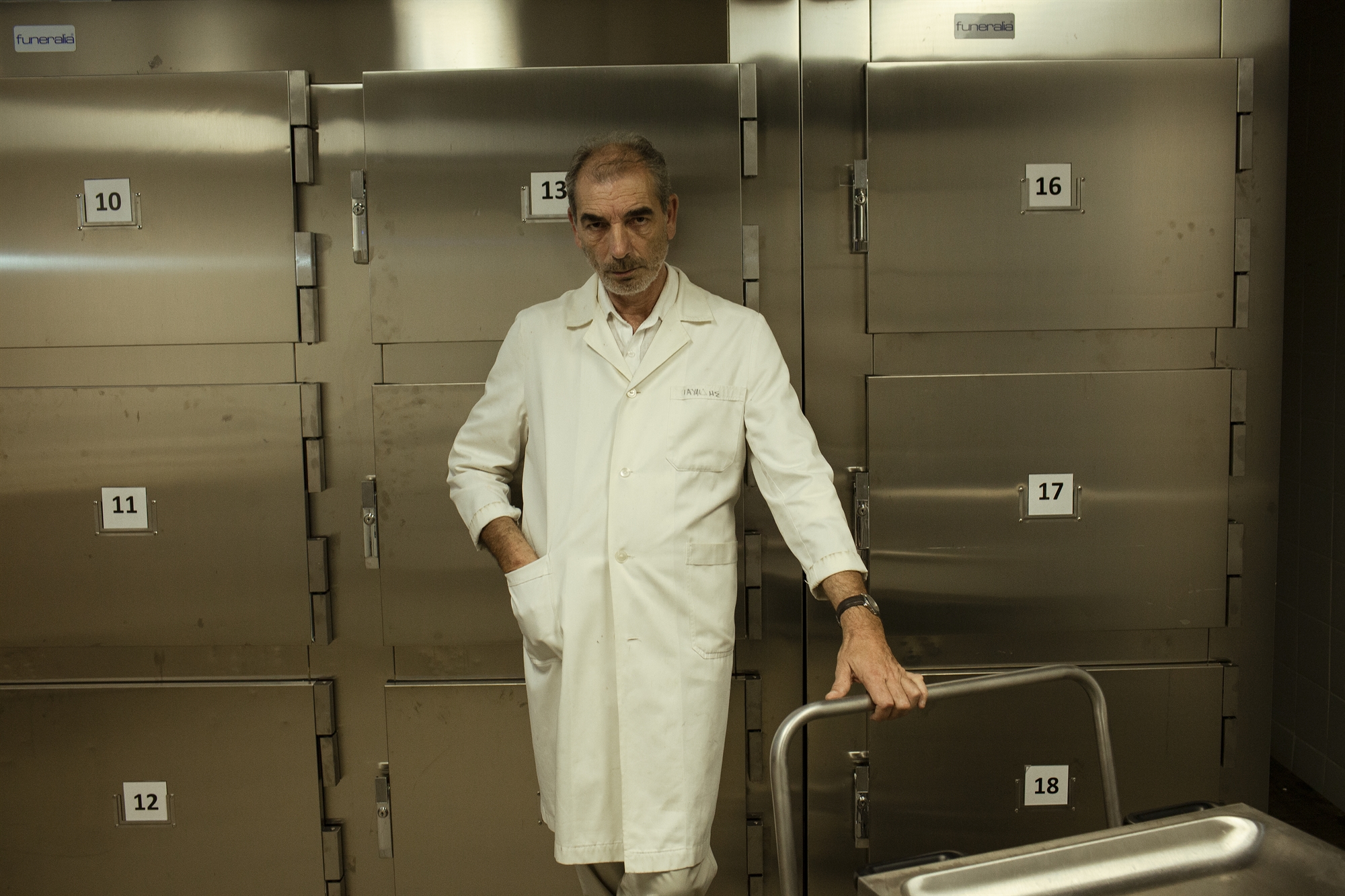 Επάγγελμα ιατροδικαστής-3