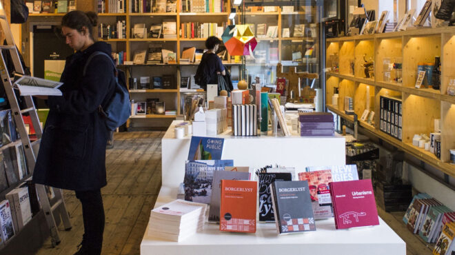 τα-φθηνά-βιβλία-ενισχύουν-τη-φιλαναγν-563780581