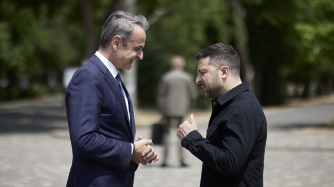 τηλεφωνική-επικοινωνία-μητσοτάκη-με-563751907