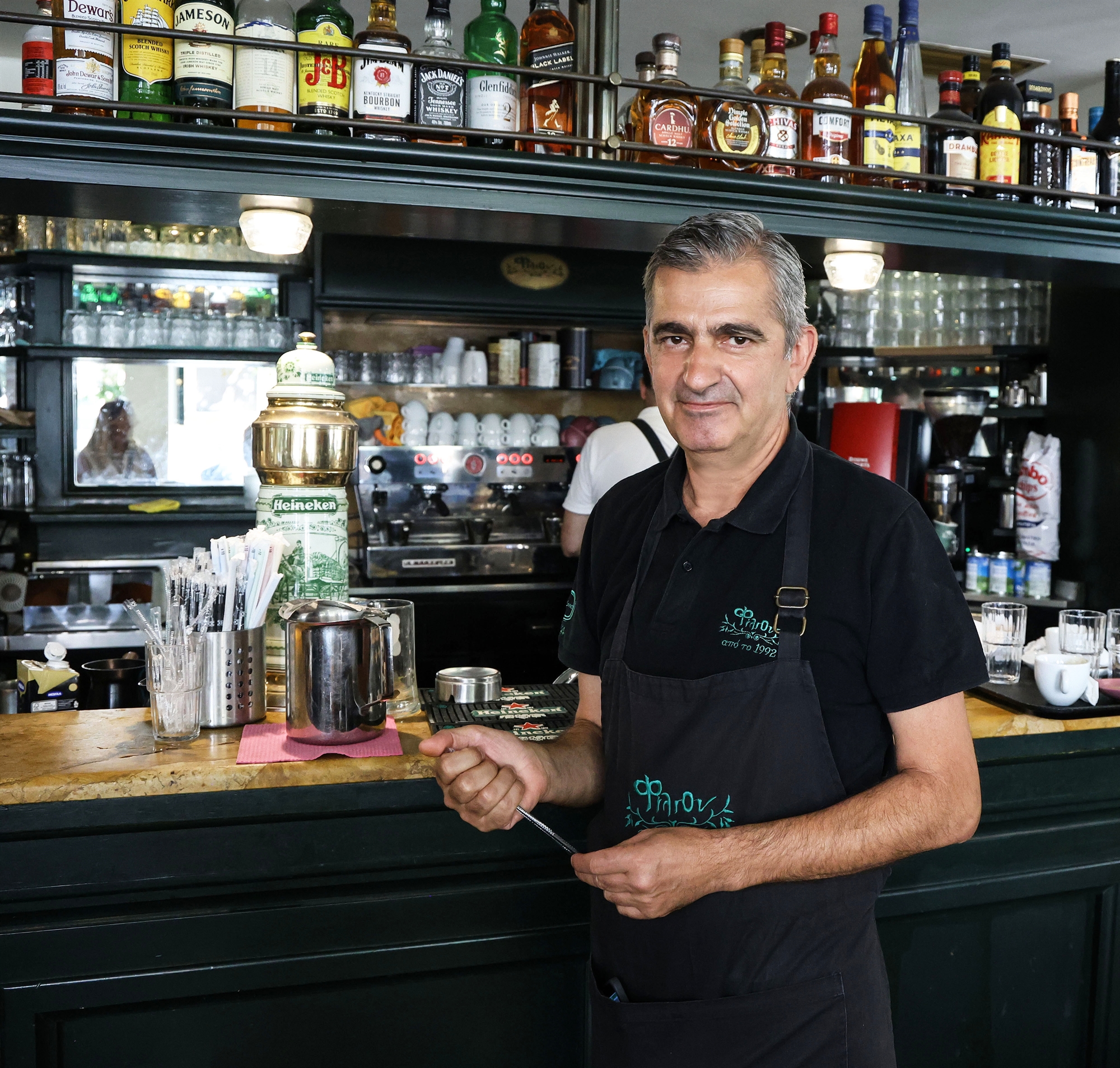 Γιατί η Αθήνα δεν αδειάζει πια;-2