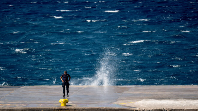 απαγορευτικό-απόπλου-και-υψηλός-κίνδ-563755189