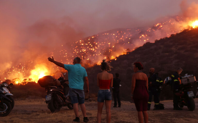 φωτιά-στην-κερατέα-εντοπίστηκε-ένας-ν-563756578