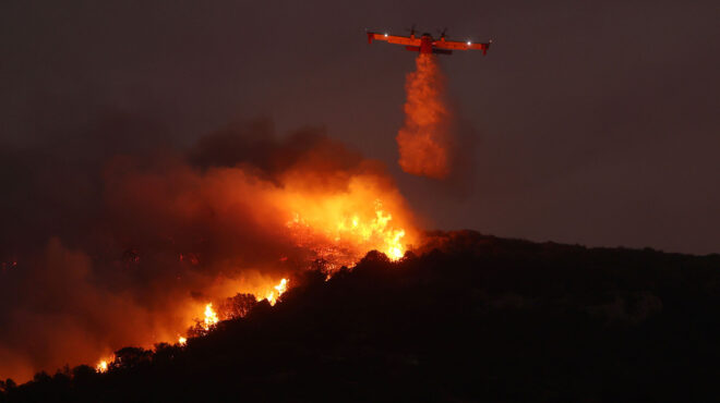 φωτιά-στην-κερατέα-πλατφόρμα-για-την-π-563756569
