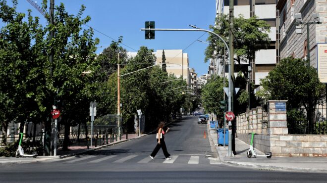καιρός-μελτέμια-και-μικρή-πτώση-θερμο-563761777