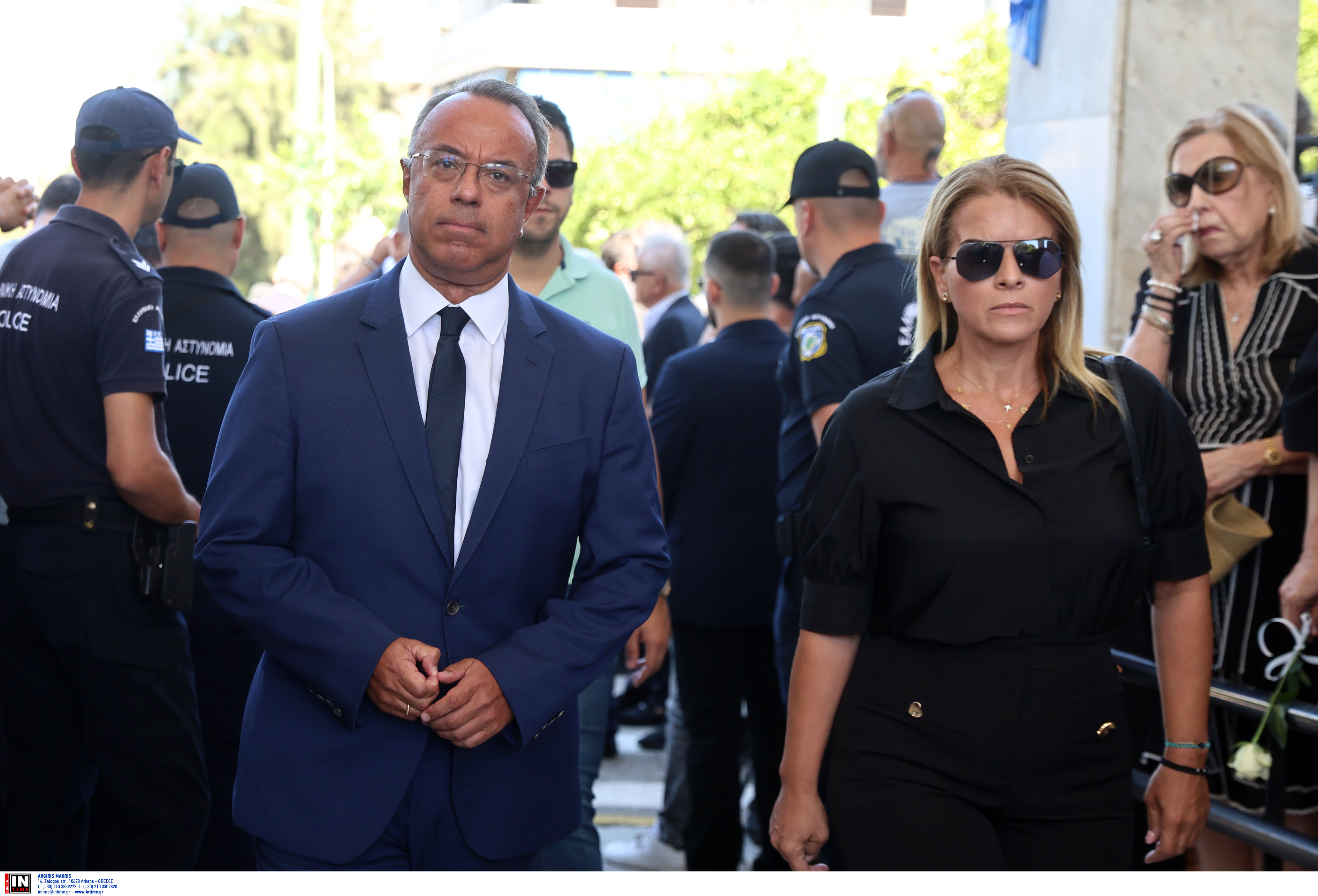 Λένα Σαμαρά: Σε κλίμα οδύνης το ύστατο χαίρε-12