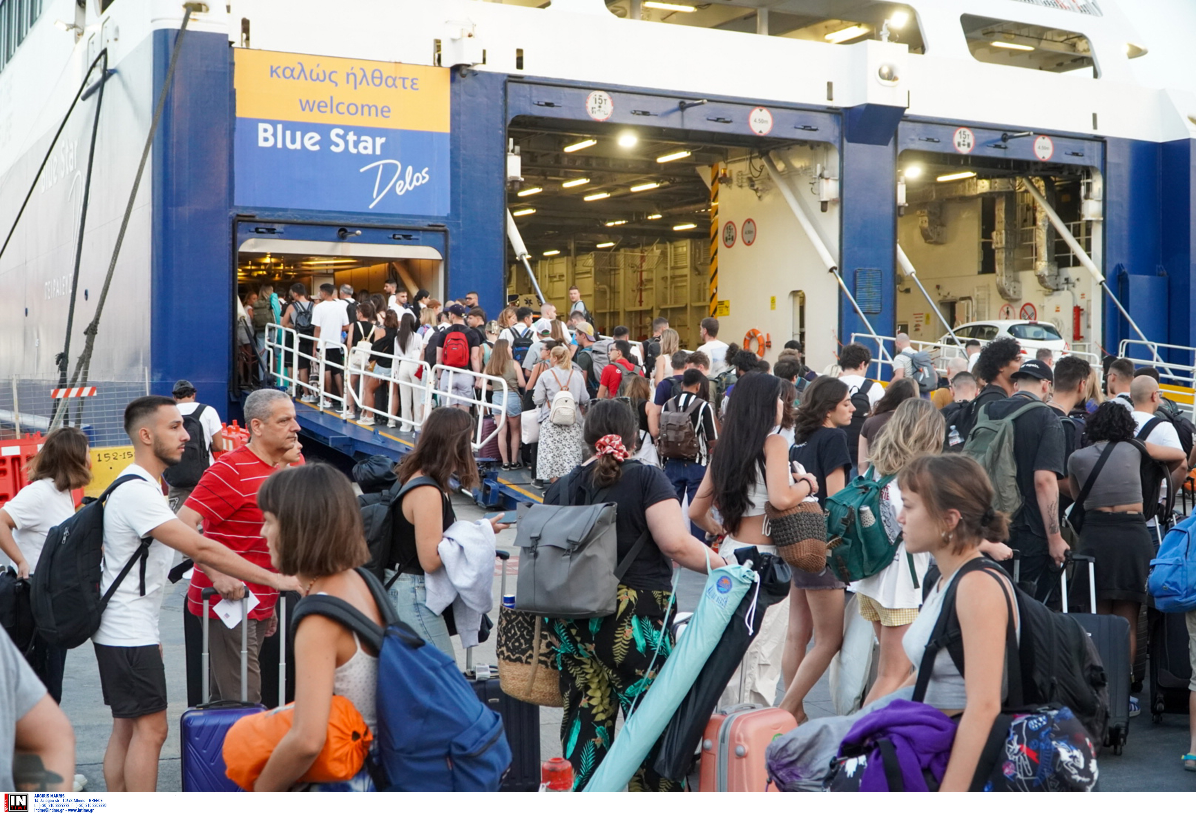 Δεκαπενταύγουστος: Αναχωρούν και οι τελευταίοι αδειούχοι – Γεμάτα τα πλοία-2