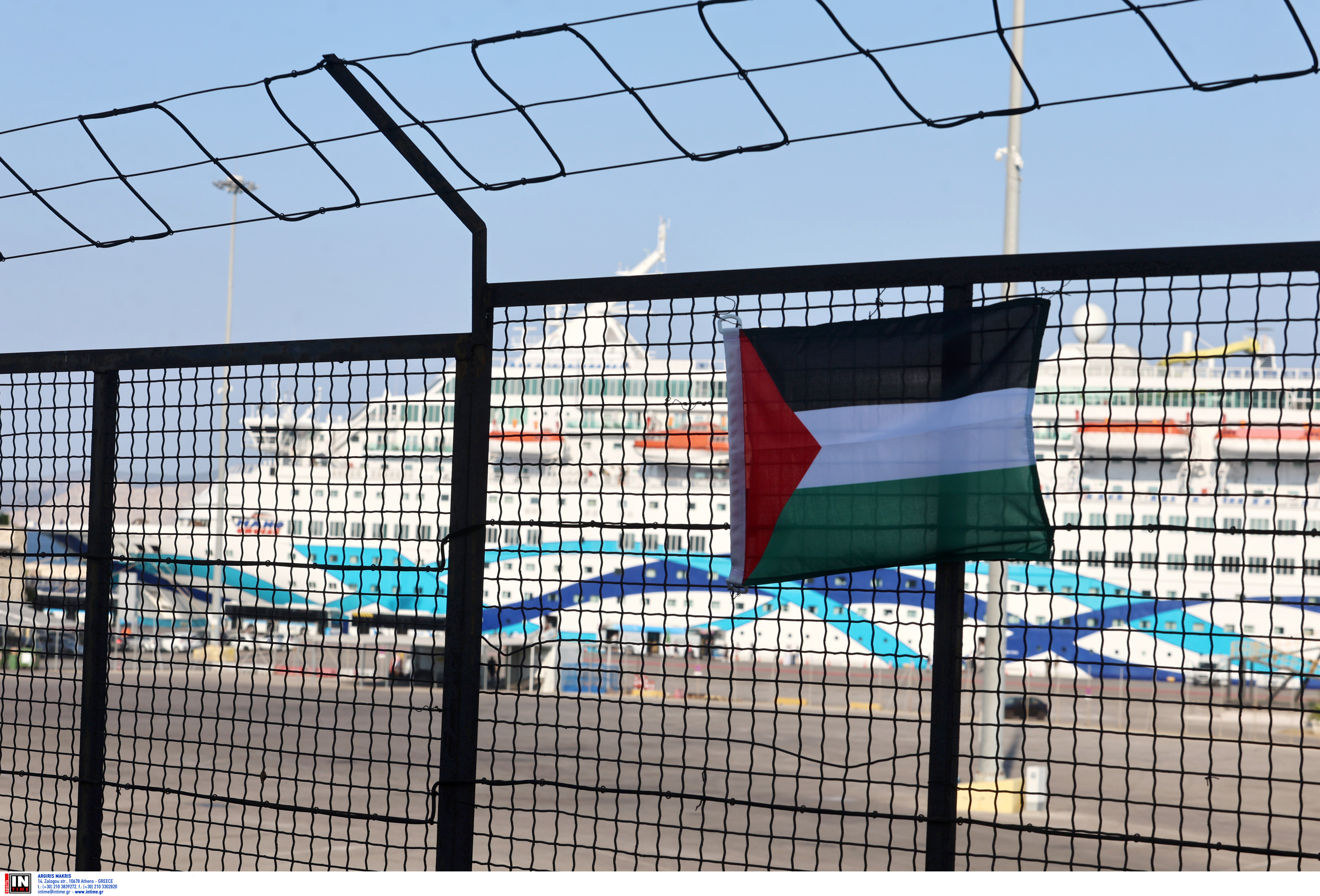 Λιμάνι Πειραιά: Συγκέντρωση διαμαρτυρίας λόγω άφιξης κρουαζιερόπλοιου με Ισραηλινούς-1