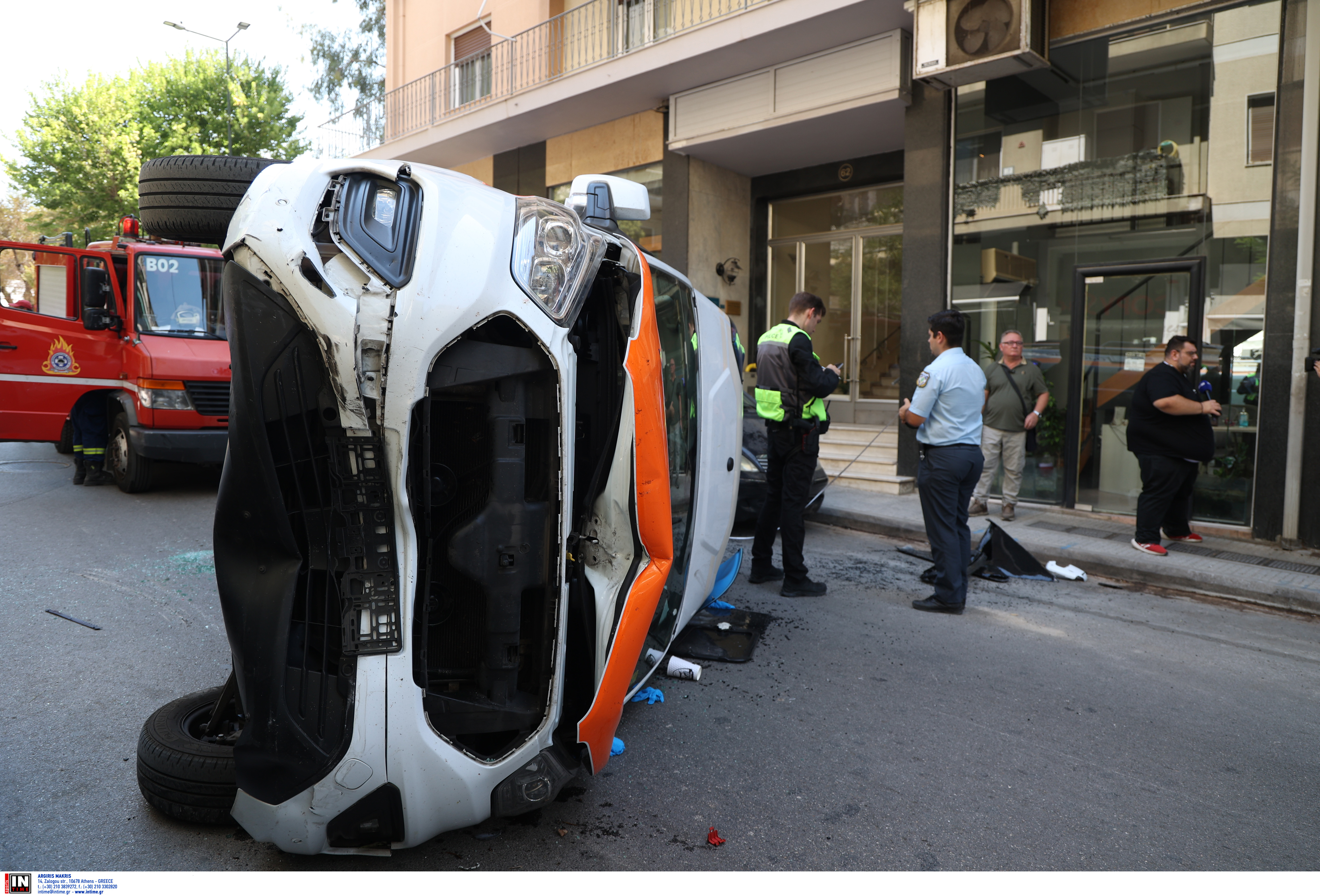 Γουδή: Ατύχημα με ιδιωτικό ασθενοφόρο που μετέφερε τραυματία-1