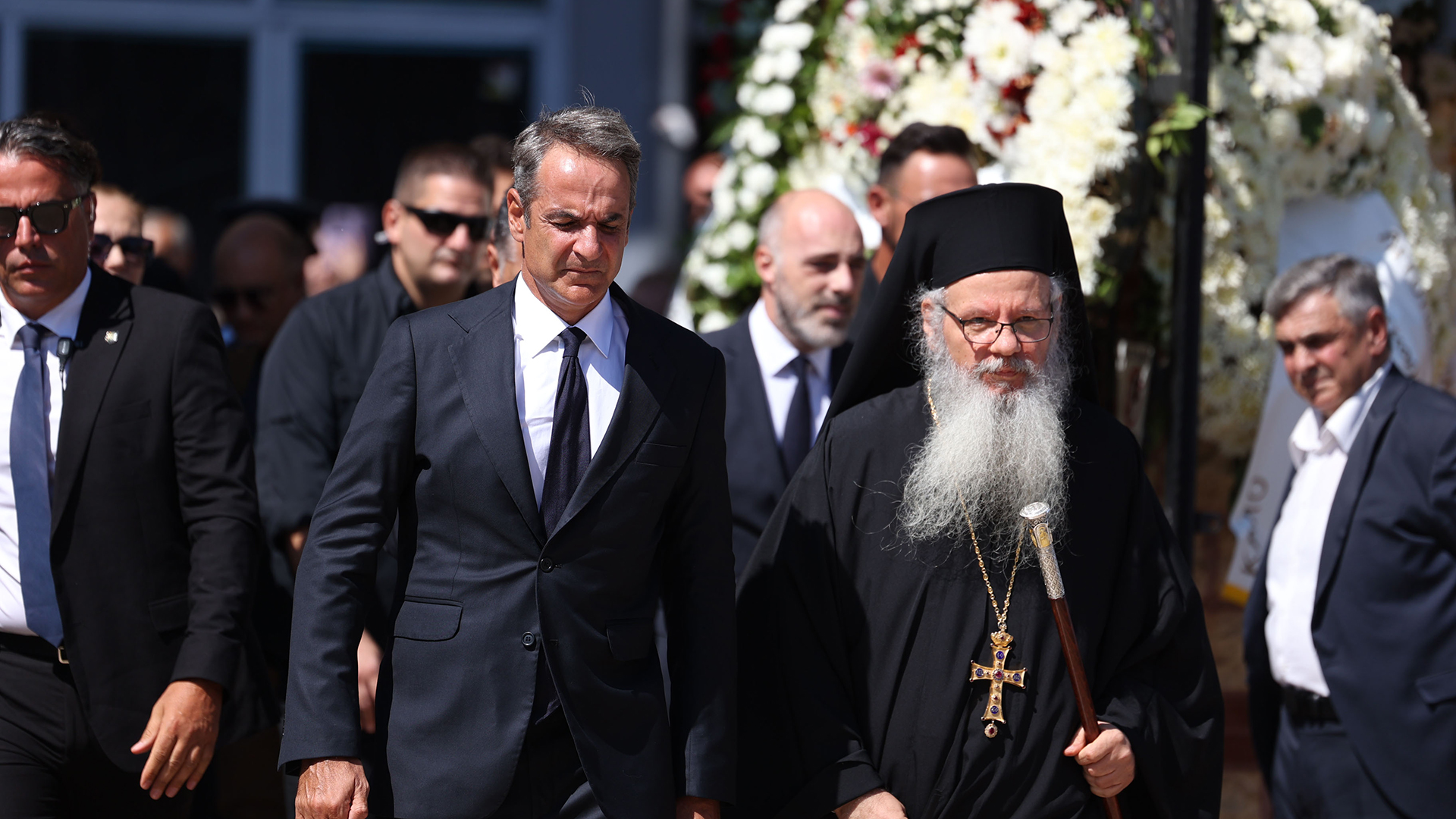 Το τελευταίο «αντίο» στον Απόστολο Βεσυρόπουλο-1