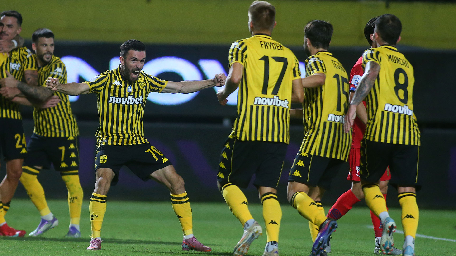 Οι κεντρικοί αμυντικοί «καθάρισαν» για τον Αρη-1