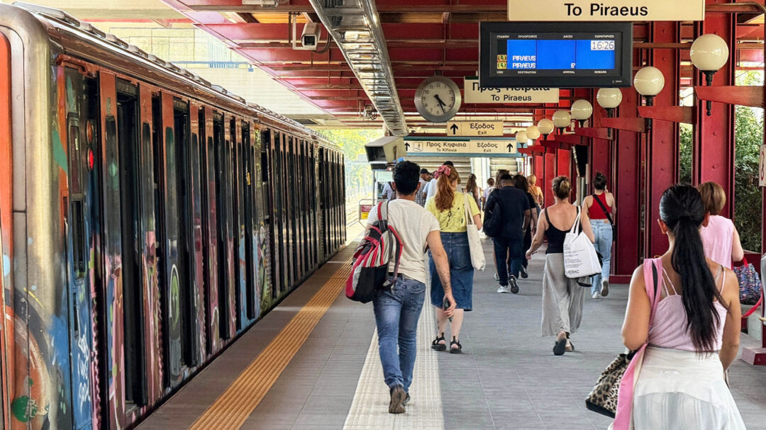 ησαπ-η-ιστορική-αλλά-προβληματική-γρα-563750458