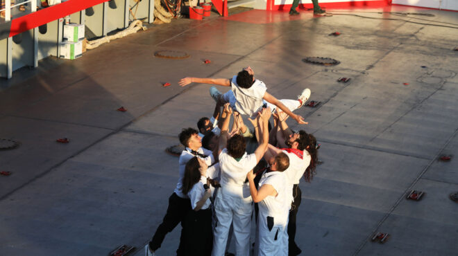 παράσταση-εν-πλω-με-φέρι-για-το-ανεκπ-563753599