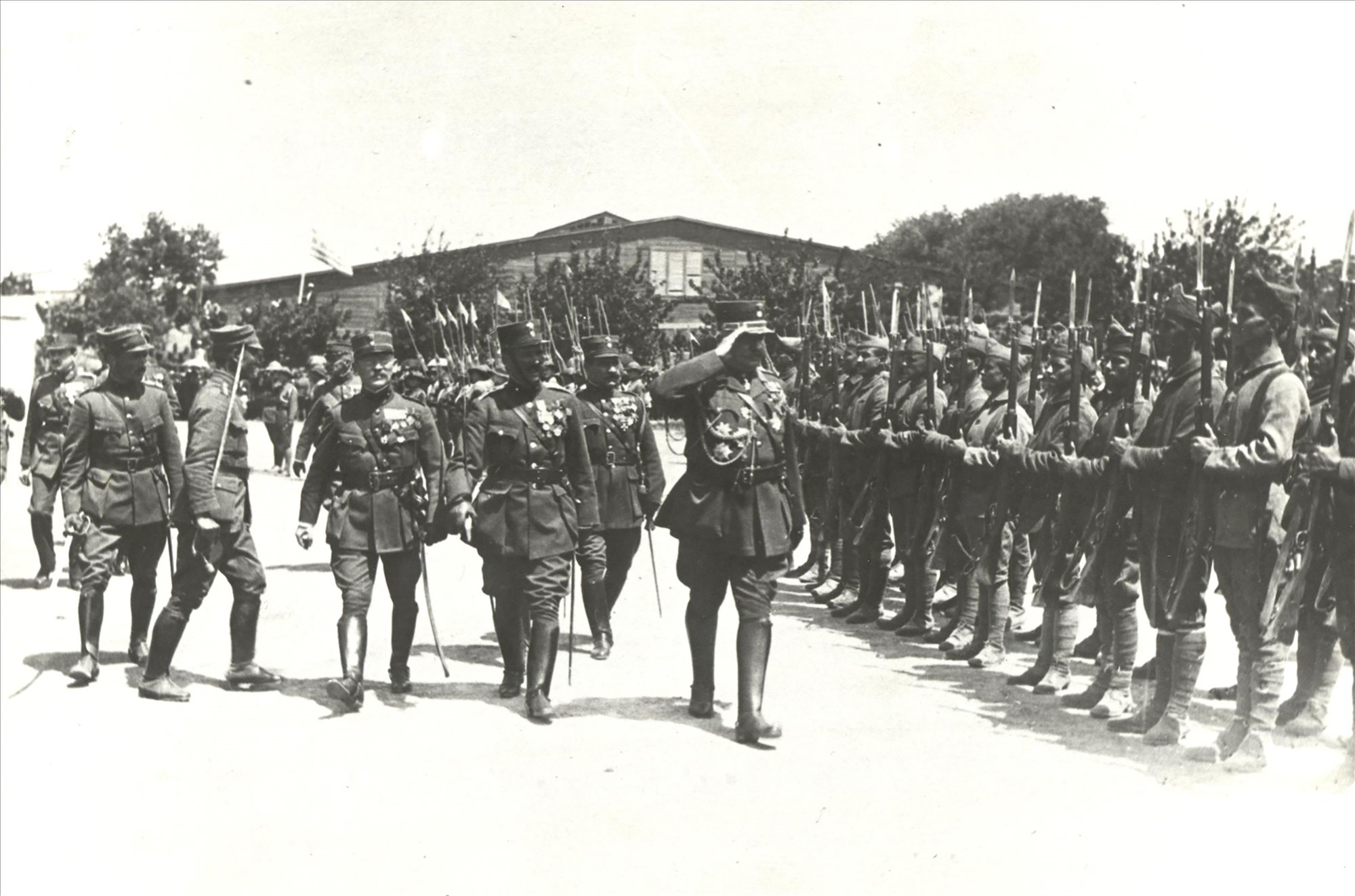 Λεωνίδας Παρασκευόπουλος – Ο Σμυρναίος αρχηγός του ελληνικού στρατού-13