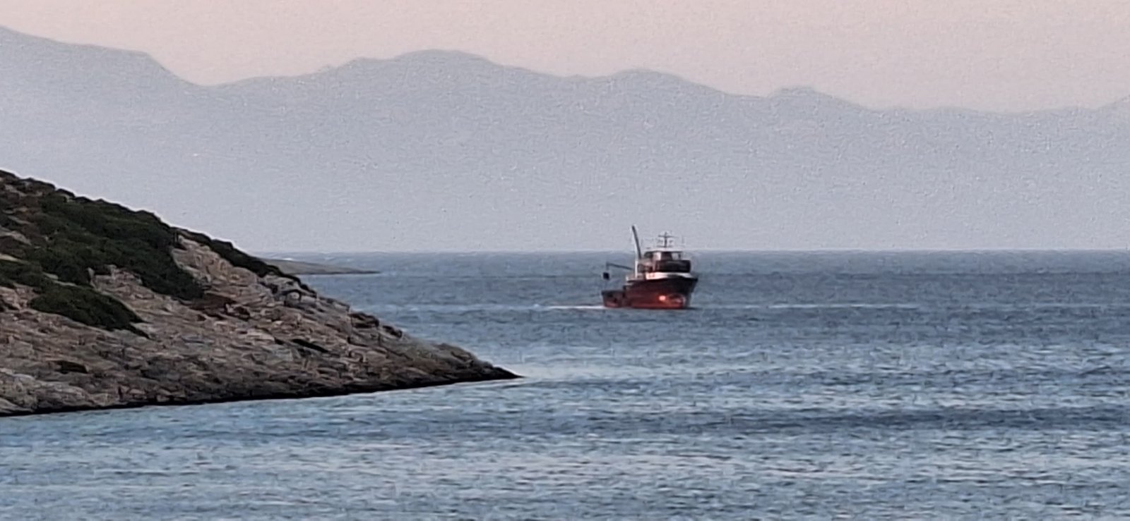 «Κρυφτό» Τούρκων ψαράδων με το Λιμενικό-1