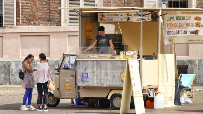 η-ζέστη-φέρνει-βακτήρια-στο-πιάτο-μας-563762281