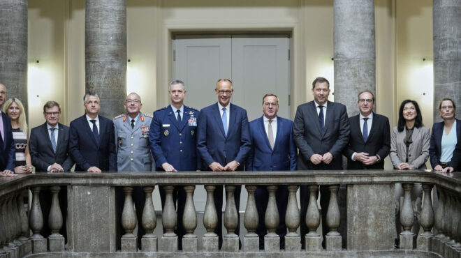 ενίσχυση-των-ενόπλων-δυνάμεων-στη-γερ-563783986