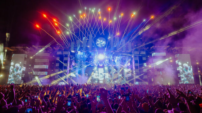 ο-ολλανδός-πάπας-της-house-αρμιν-βαν-μπιο-563788477