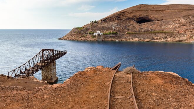 οι-τελευταίοι-μιναδόροι-της-σερίφου-563744896