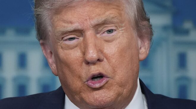 ντόναλντ-τραμπ-οικοπεδοφάγοι-563759917