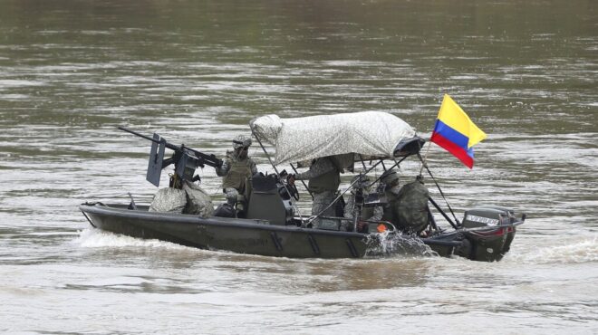 κολομβία-αντάρτες-έπληξαν-με-drones-πολεμι-563761912