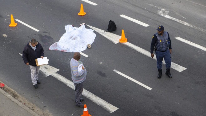 νότια-αφρική-πόλεμος-μεταξύ-οδηγών-563763955