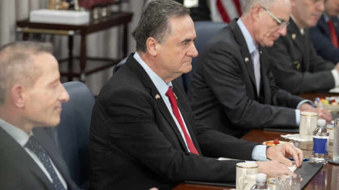 ισραηλινός-υπαμ-ο-αρχηγός-του-στρατού-563752114