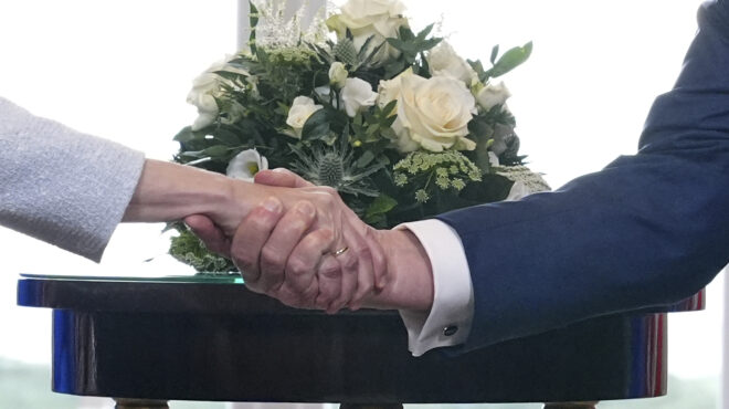 ποιοι-κερδίζουν-και-ποιοι-χάνουν-από-τ-563775175