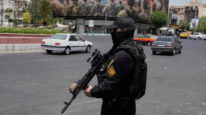 ιράν-οι-δυνάμεις-ασφαλείας-σκότωσαν-έ-563778223