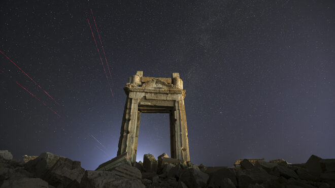 κοιτώντας-ψηλά-563786659