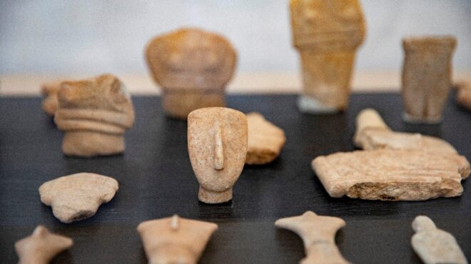 η-cosmote-telekom-μας-συνδέει-με-την-πολιτιστική-κλ-563753641