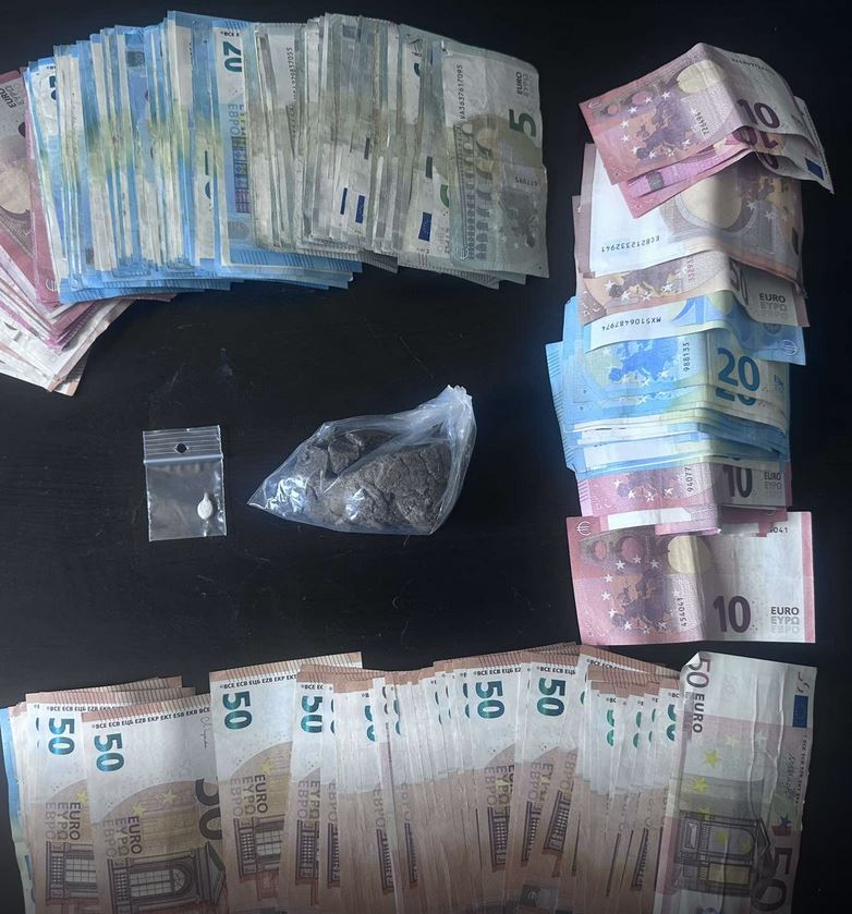 Βίντεο από την επιχείρηση της ΕΛ.ΑΣ. στις Αχαρνές – 17 συλλήψεις για ρευματοκλοπή και ναρκωτικά-1