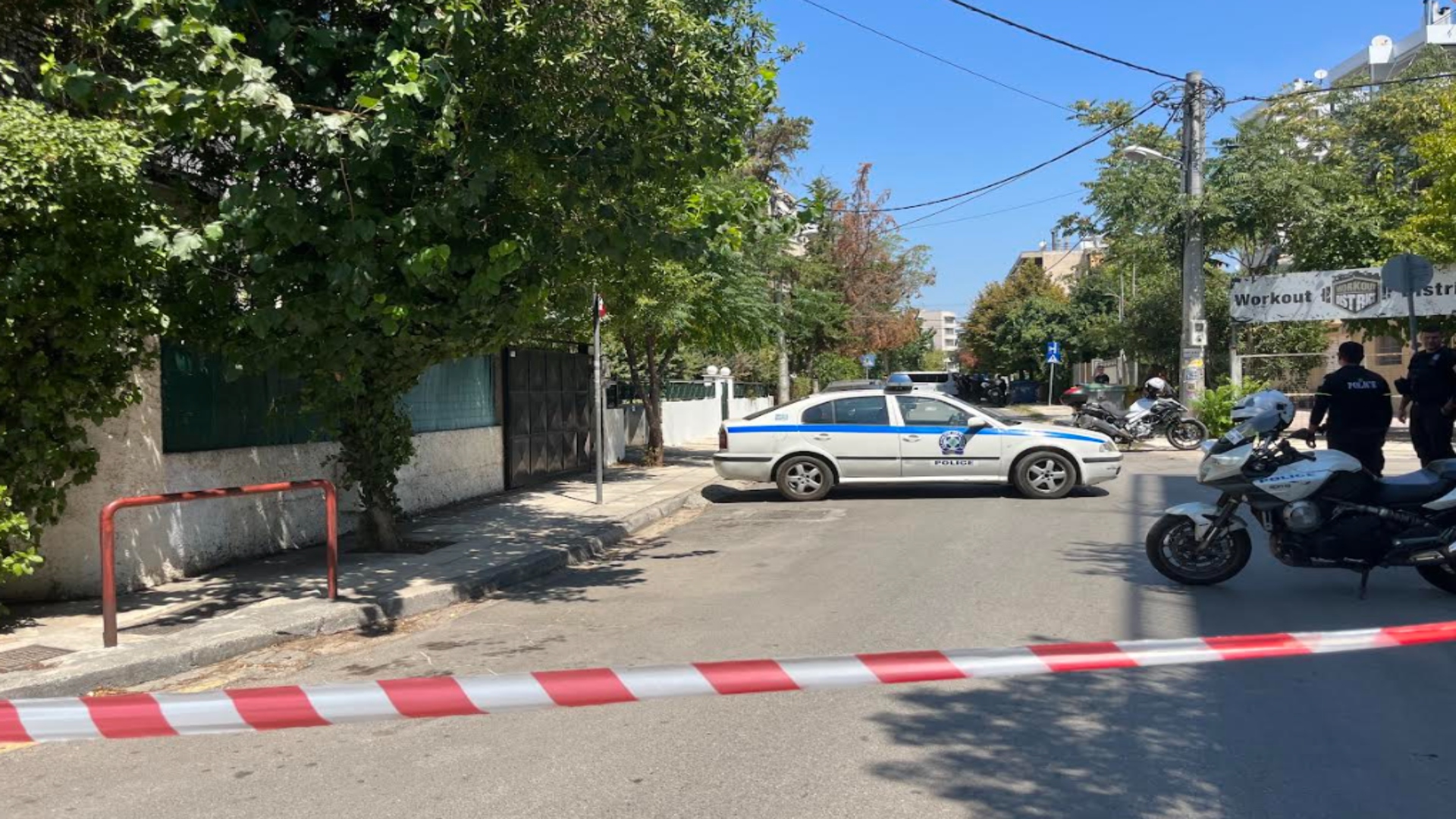 Εγκλημα στο Χαλάνδρι – 28χρονος σκότωσε 47χρονη στην είσοδο πολυκατοικίας-1