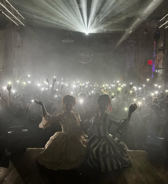 Γερμανία: «Επιδημία λουκέτων» σε ιστορικά νυχτερινά κέντρα στο Βερολίνο-1