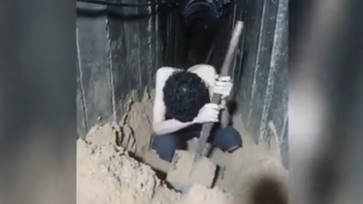 Ισραήλ: Σε κατάσταση σοκ η χώρα με τα βίντεο της Χαμάς – «Συγκλονισμένος» ο Νετανιάχου-1