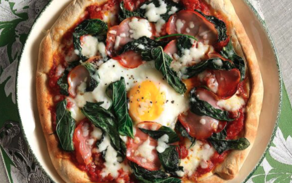 πίτσα-η-ελληνική-20-συνταγές-με-ντόπια-π-563753773