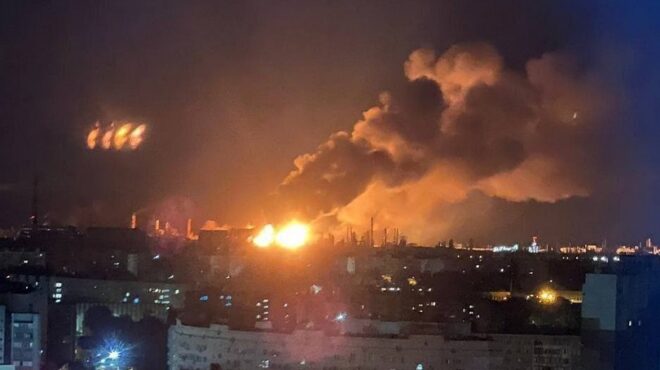 ρωσία-πυρκαγιά-σε-διυλιστήριο-στο-βόλ-563763829