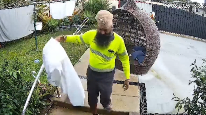 ηρωας-της-μπουγάδας-viral-ο-διανομέας-πο-563775541