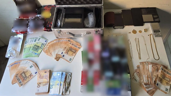 ομόνοια-συνελήφθη-35χρονος-που-πουλούσ-563778778