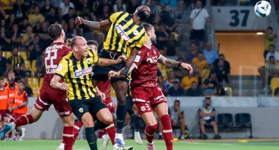 Super League: «Απόδραση» με 1-0 για ΠΑΟΚ και ΑΕΚ-1