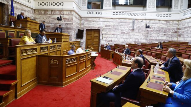βουλή-εγκρίθηκε-η-τοποθέτηση-της-αλ-ρο-563745259