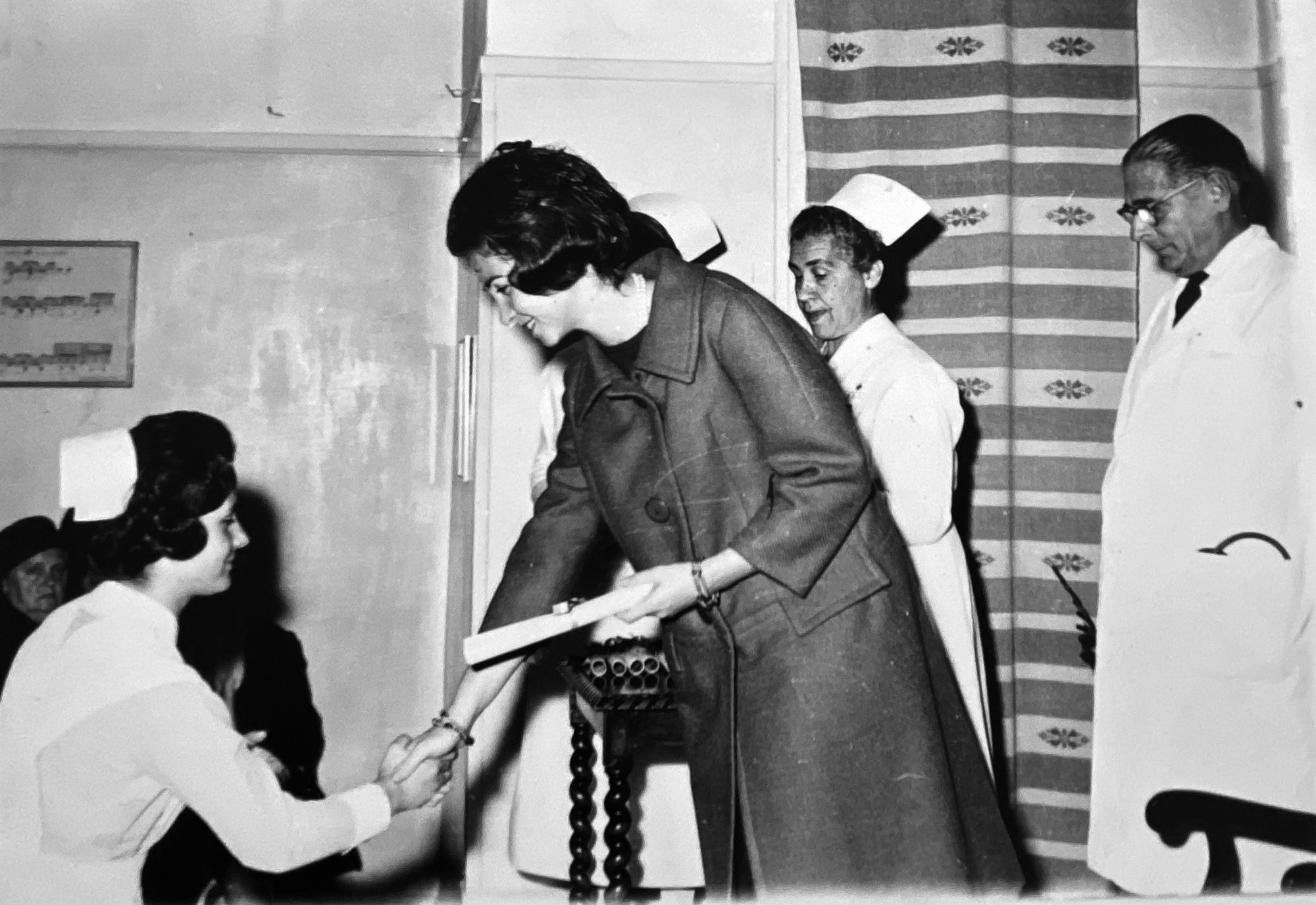 «Εχουσαι την δύναμιν να υπηρετώσιν ασθενείς…»-2