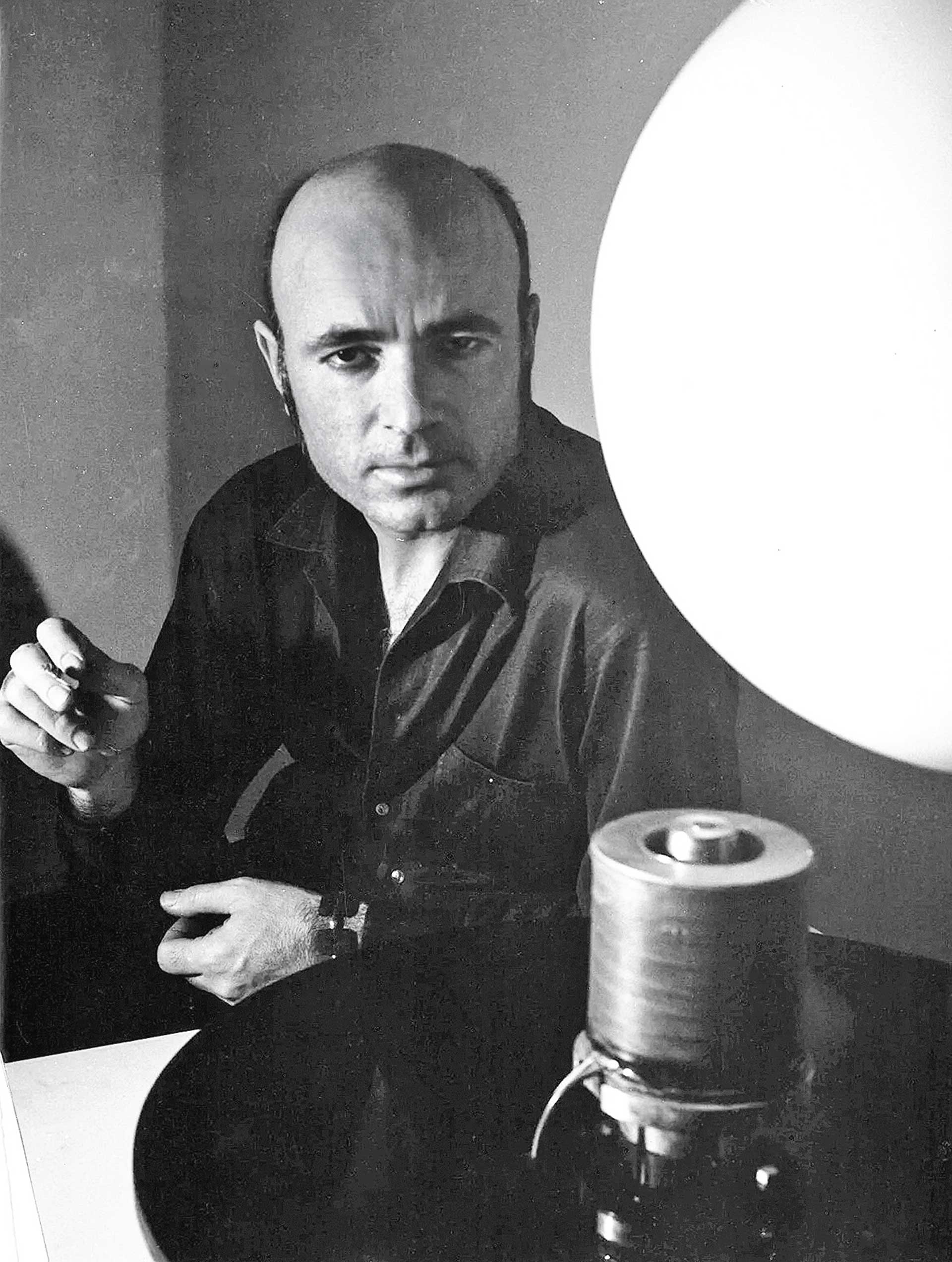 Με υπογραφή Πιερ Καρντέν-1