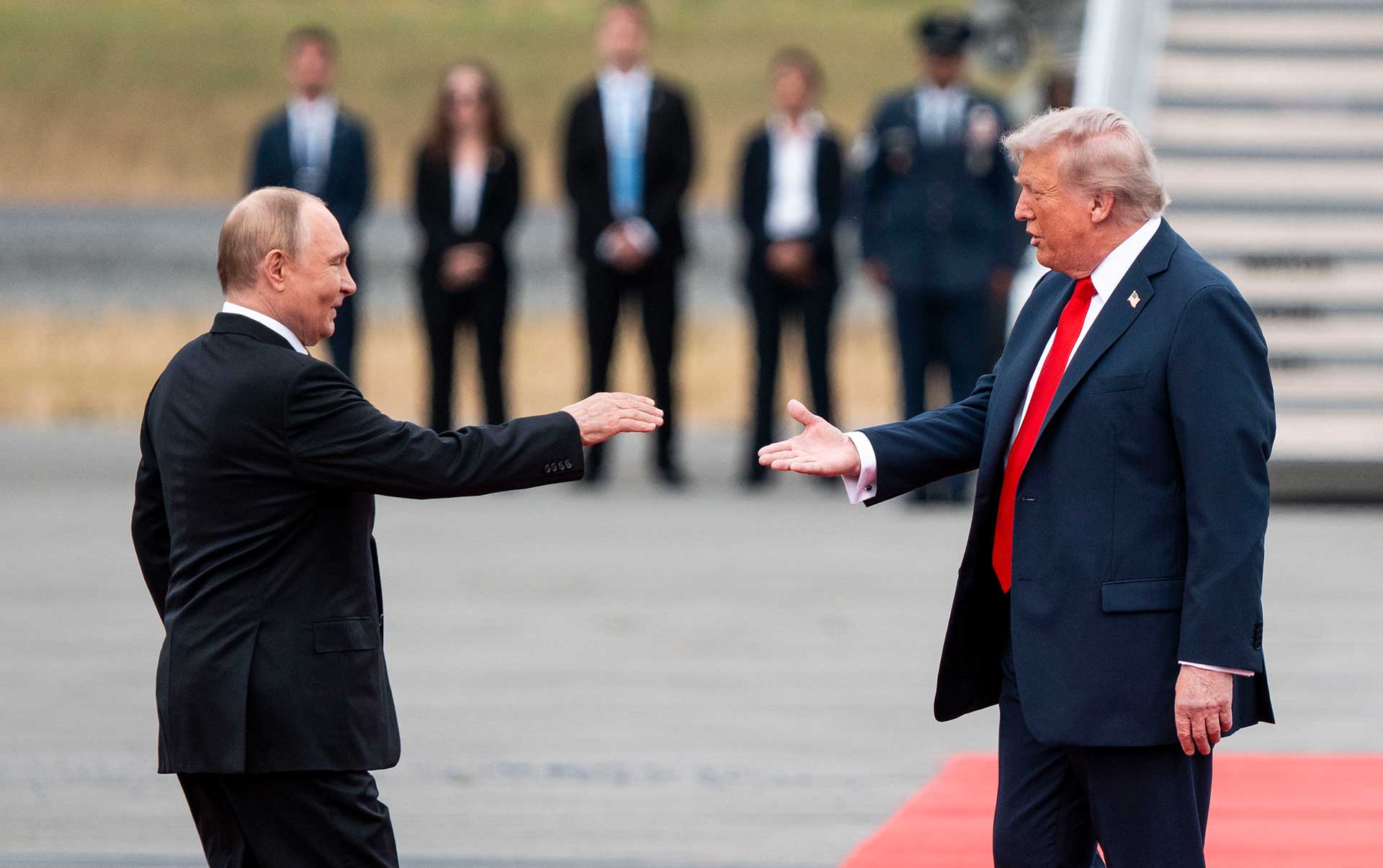 Διαβάστε στην «Καθημερινή της Κυριακής»-2