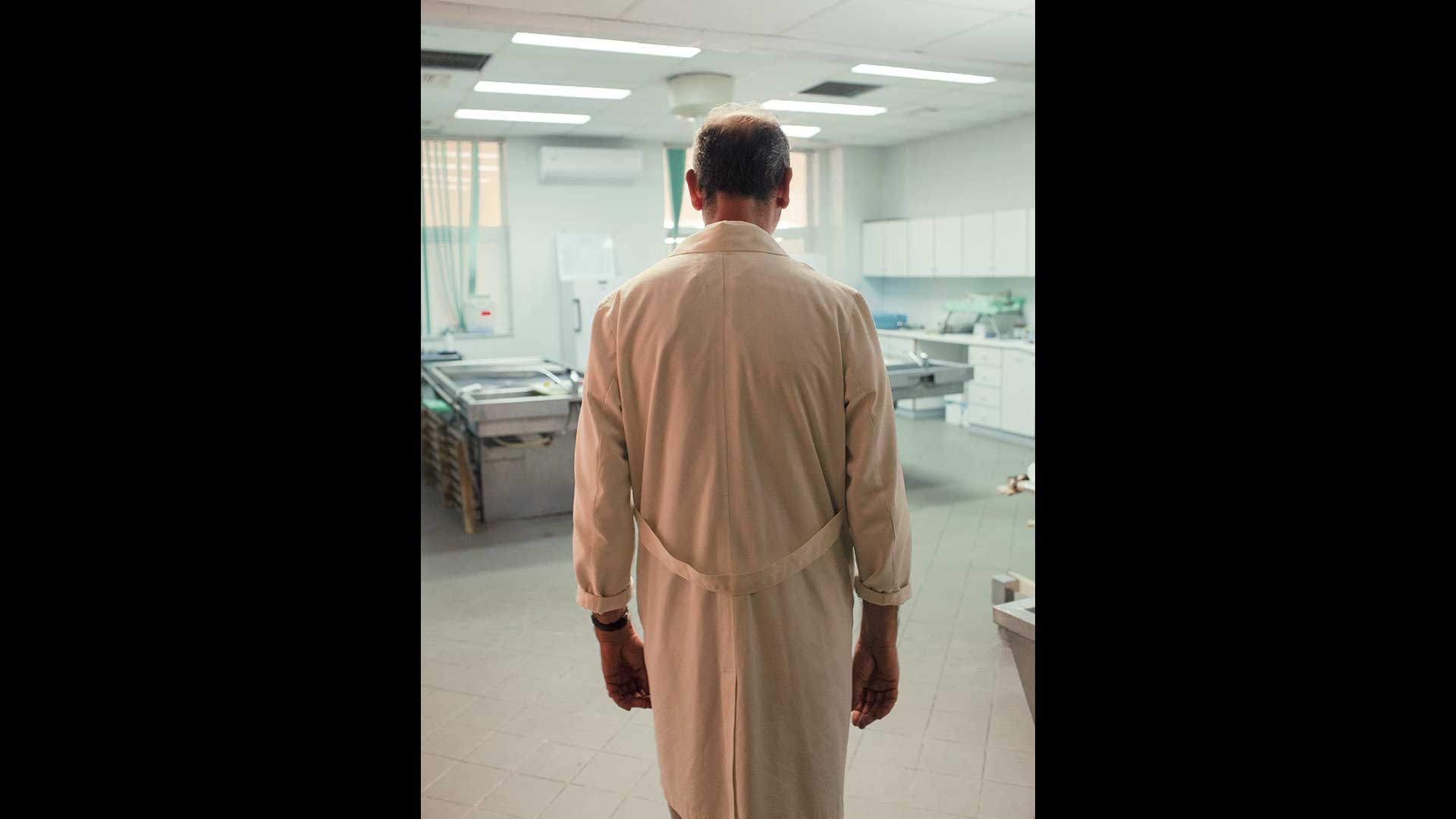 επάγγελμα-ιατροδικαστής-563758039