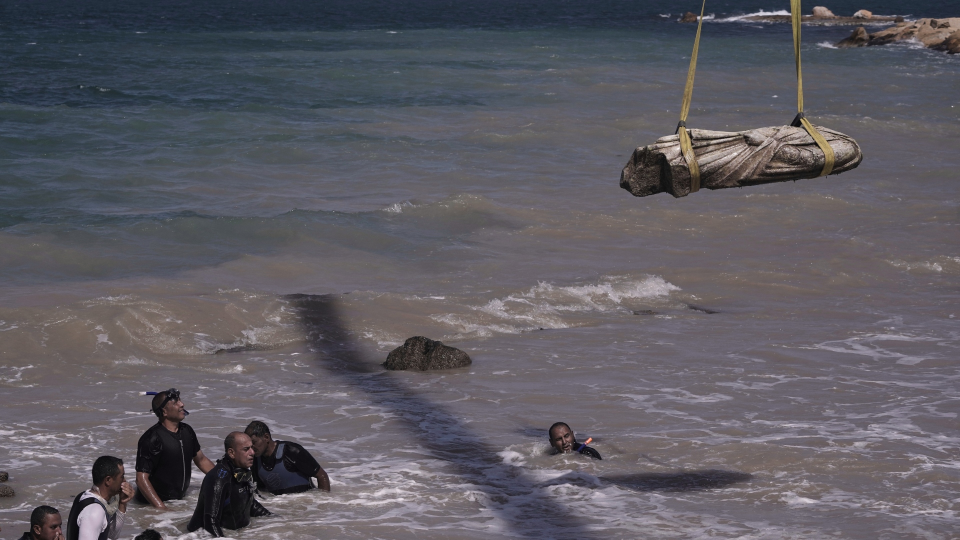 Αλεξάνδρεια: Στην επιφάνεια αγάλματα από βυθισμένη πόλη 2.000 ετών [εικόνες]-3