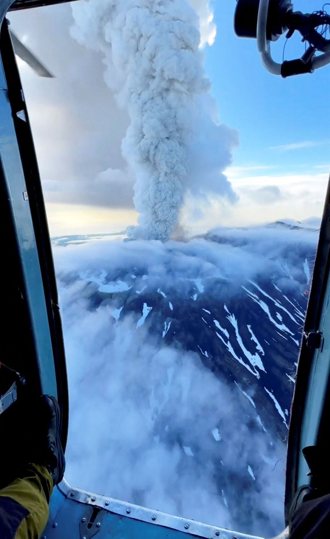Ρωσία: Ιστορική έκρηξη ηφαιστείου – «Ξύπνησε» ύστερα από 600 χρόνια-2