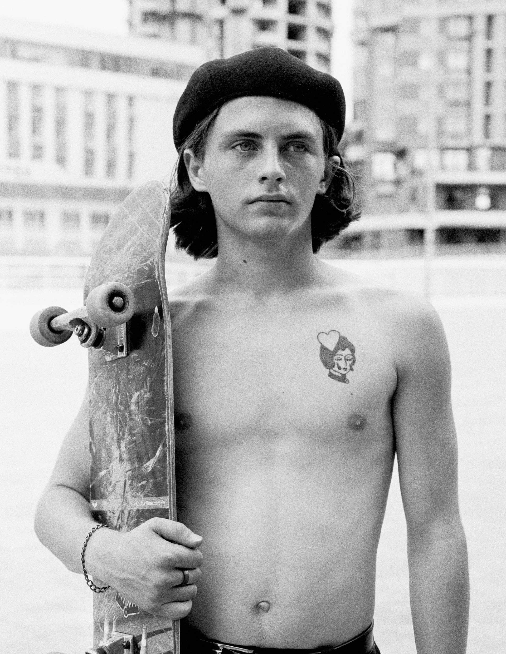 Ο γύρος του κόσμου σε ένα σώμα-1