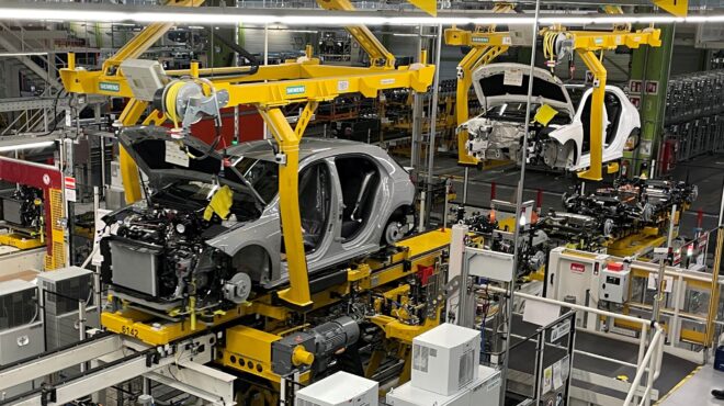 σύννεφα-λόγω-δασμών-πάνω-από-τη-γερμ-563761633