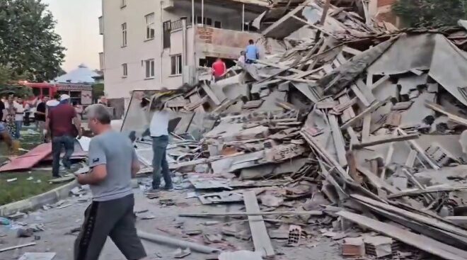 σεισμός-61-ρίχτερ-στην-τουρκία-ενας-νεκ-563758816