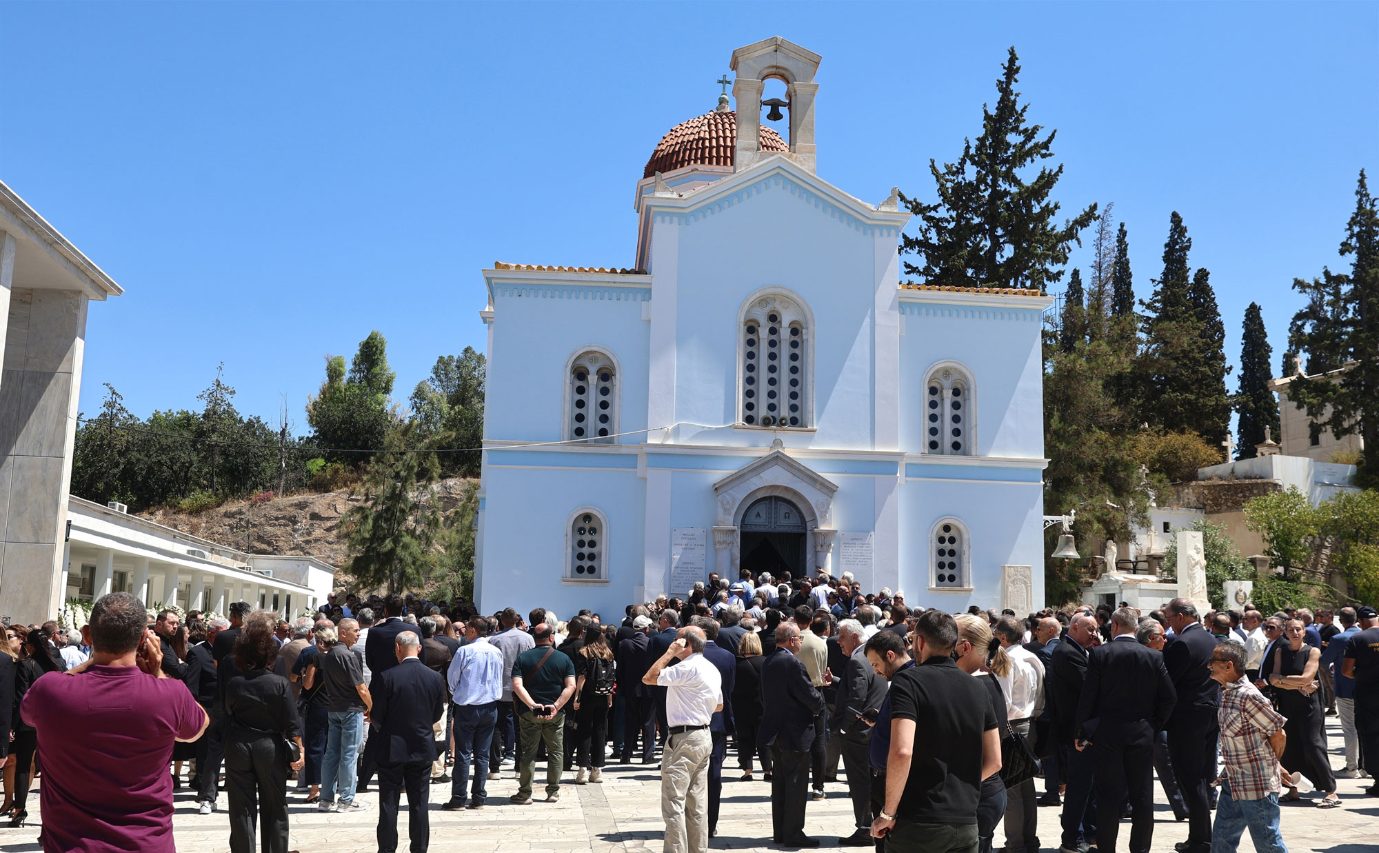 «Δεν την αποχαιρετούμε σήμερα τη Λένα. Μαζί της θα είμαστε συνέχεια»-2